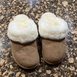 Ugg like women’s suede with sheep skin lined slippers size 9 1/2 to 10 1/2 wide.